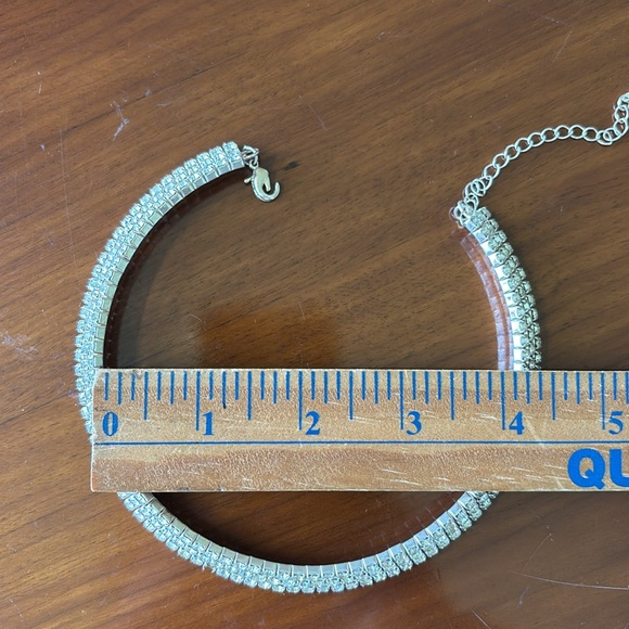 Vintage So Cute Elegant Silver Rhinestone Choker Necklace. - Picture 10 of 11